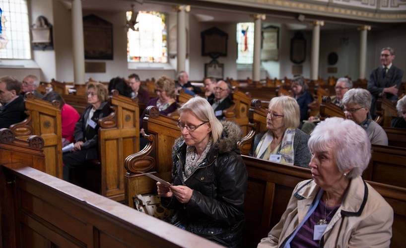 Reino Unido: Líderes evangélicos alertan que el “pasaporte covid” limite el libre acceso a las iglesias